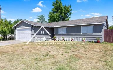 Main picture of 4154 Englewood St