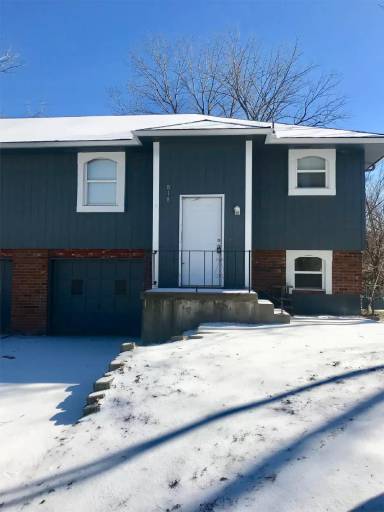Main picture of 818 SW 24th St