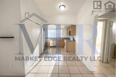 Main picture of 10802 N 16th Ave