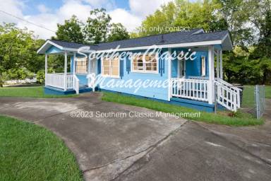 Main picture of 112 Pine Ave SE