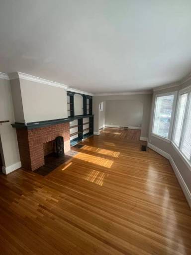 Main picture of 459 N Winton Rd