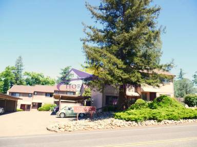 Main picture of 3261 La Canada Dr