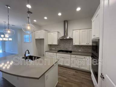 Main picture of 20711 W Medlock Dr