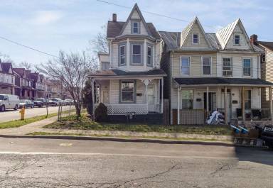 Main picture of 712 1/2 N 19th St