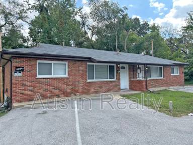 Main picture of 8632 Burton Ave
