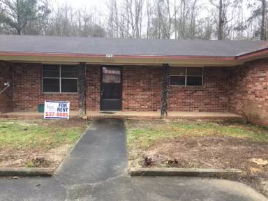 Main picture of 1905 Seminole Dr & 206,300,302 Nita Dr Apartments