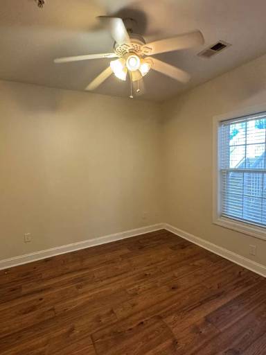 Main picture of 4803 Bovardia Pl