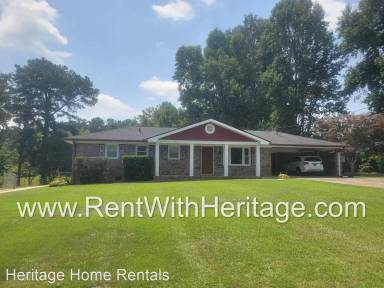 Main picture of 3721 Rogers Dr