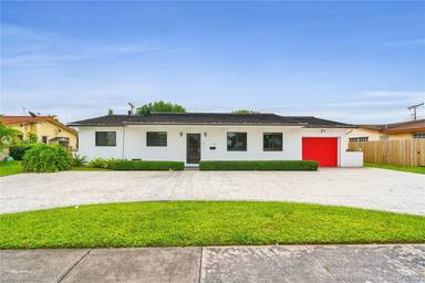 Main picture of 8725 SW 34th St