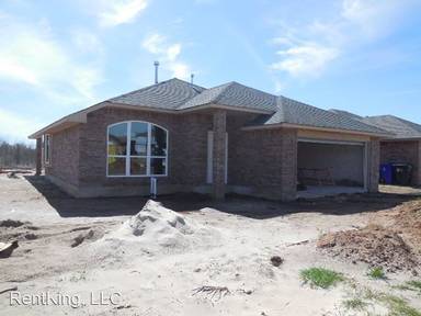 Main picture of 520 Sperry Dr