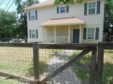 Main picture of 1400 Sanchez St