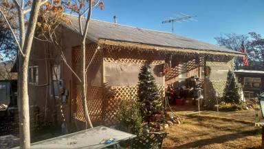 Main picture of 12960 E Main St