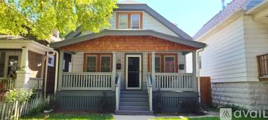 Main picture of 3132 N Weil St