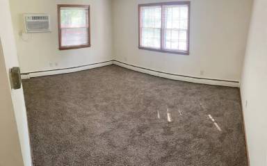 Main picture of 3109 4th St SE