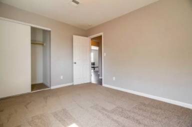 Main picture of 5217 Castana St