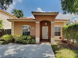 Main picture of 8057 NW 199th Ter