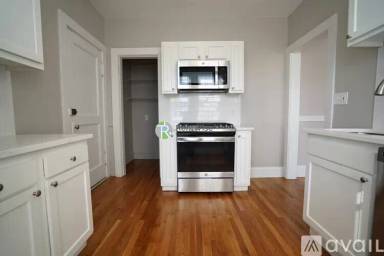 Main picture of 292 Harvard St