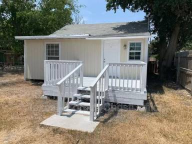 Main picture of 809 12th St