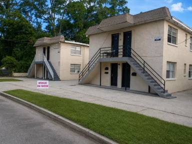 Main picture of 1819 W 6th St