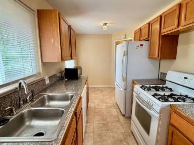 Main picture of 809 Emporia St