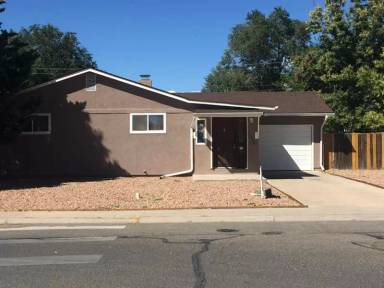 Main picture of 1935 Comanche Rd