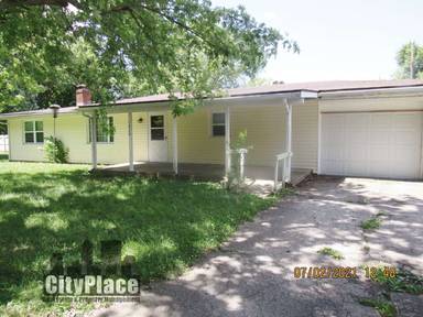 Main picture of 1626 S Ritter Ave