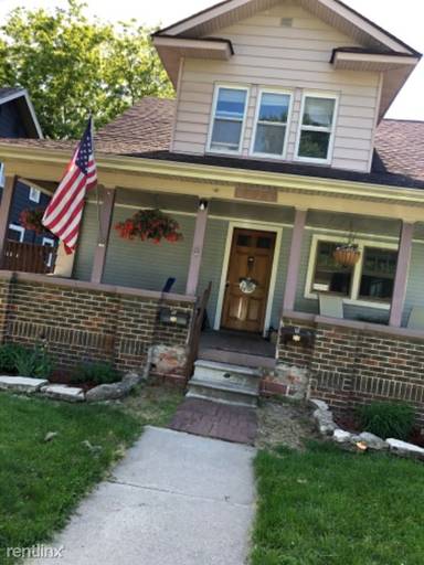 Main picture of 1026 37th St