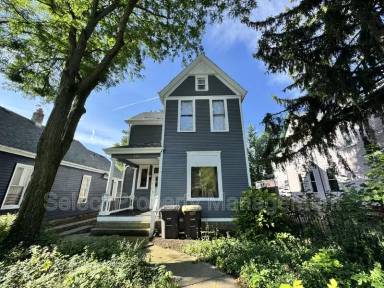 Main picture of 223 W Woodland Ave