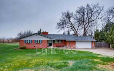 Main picture of 10800 W 73rd Pl