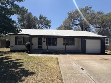 Main picture of 3511 27th St