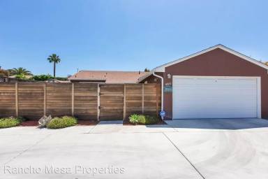 Main picture of 6883 Mission Gorge Rd