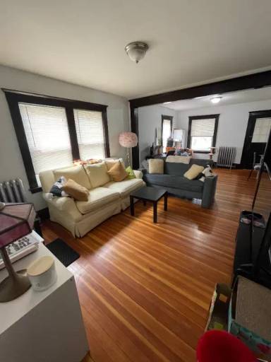 Main picture of 11 Dickson St