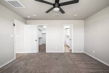 Main picture of 7409 E County Road 6000