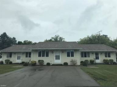 Main picture of 109 Willow St