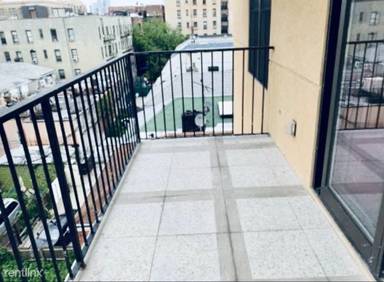 Main picture of 92 Corbin Pl