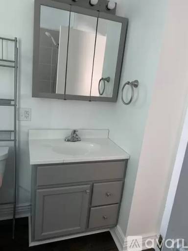 Main picture of 511 Lemont St