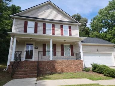 Main picture of 4904 Robinwood Rd
