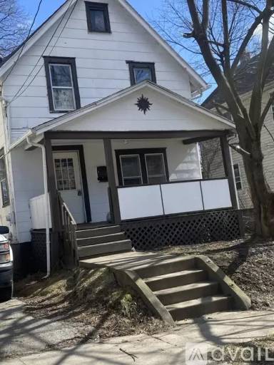 Main picture of 2333 12th St SW