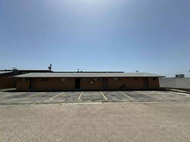 Main picture of 808 Safady St