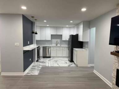 Main picture of 8524 Skokie Blvd