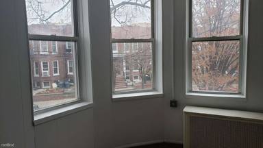 Main picture of 2109 Rene Ct