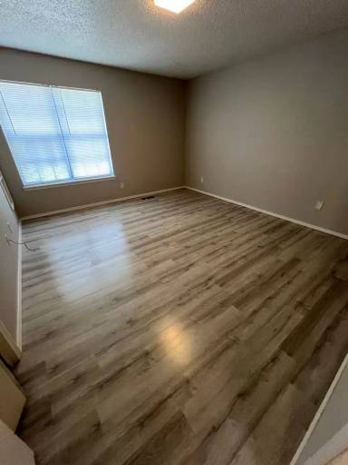 Main picture of 4412 N 55th St