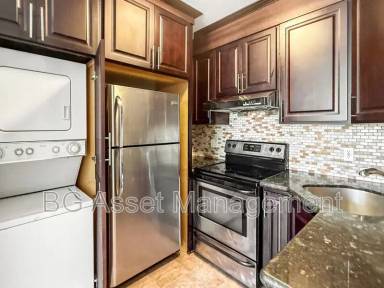 Main picture of 1459 MacArthur Blvd