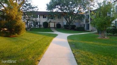 Main picture of 2924 Roberts Dr