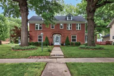 Main picture of 1610 SW Plass Ave