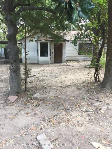Main picture of 5311 Fairfax Ave