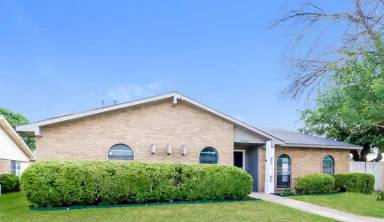 Main picture of 7254 Cloverglen Dr