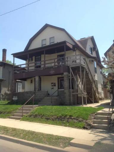 Main picture of 1115 Main St