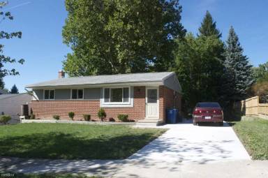 Main picture of 603 Manor Dr