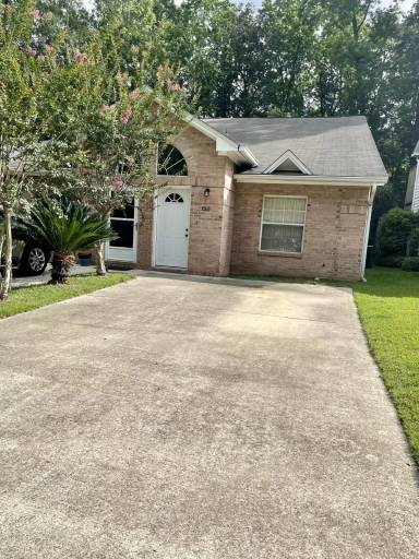 Main picture of 2910 Cross Creek Ct
